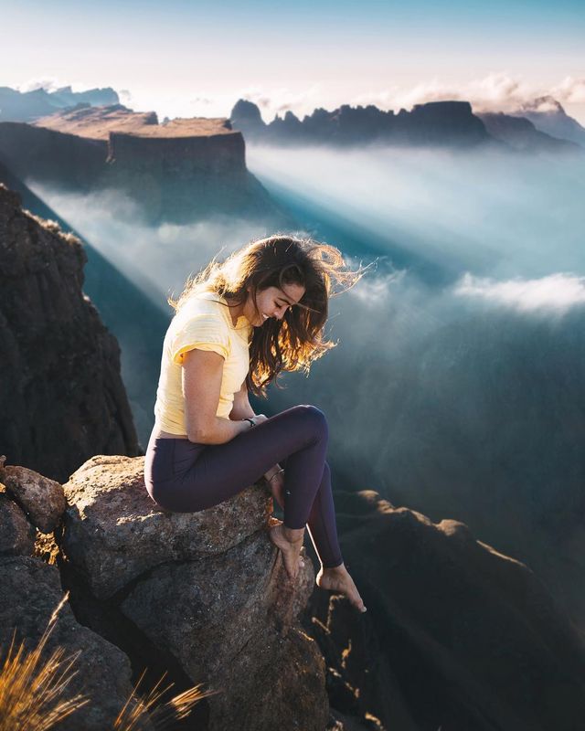 Чарівна модель показує свої подорожі світом - фото 263268