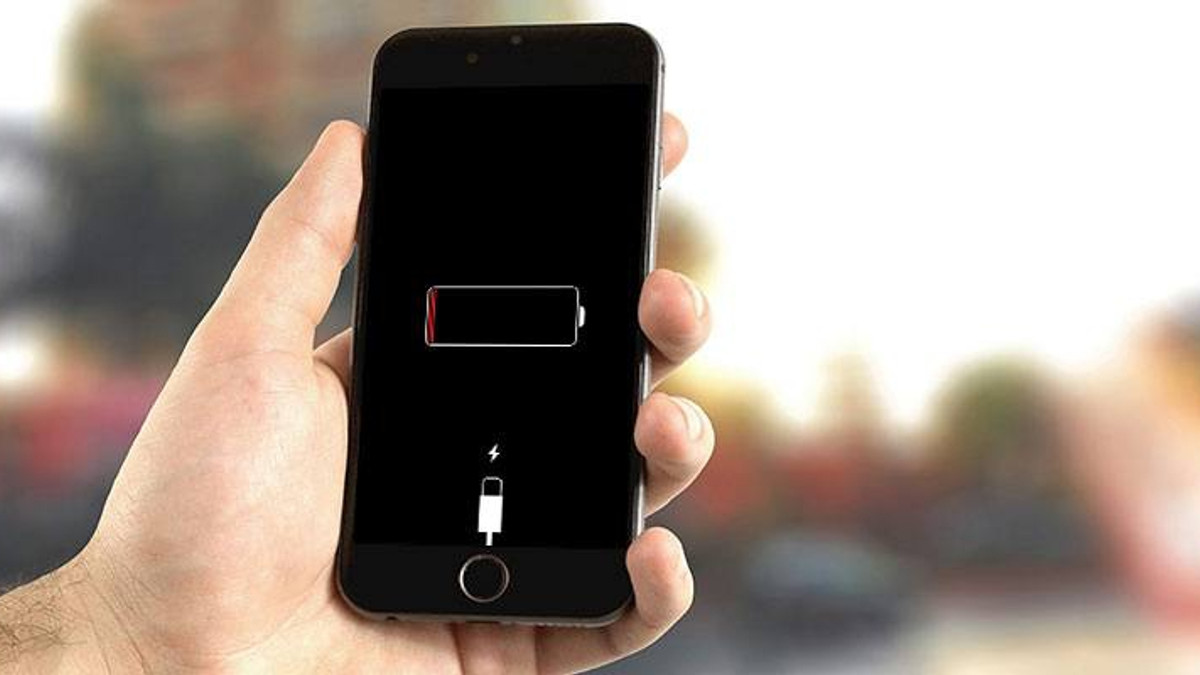 Власники iPhone поскаржилися на швидке розрядження батарей - фото 1