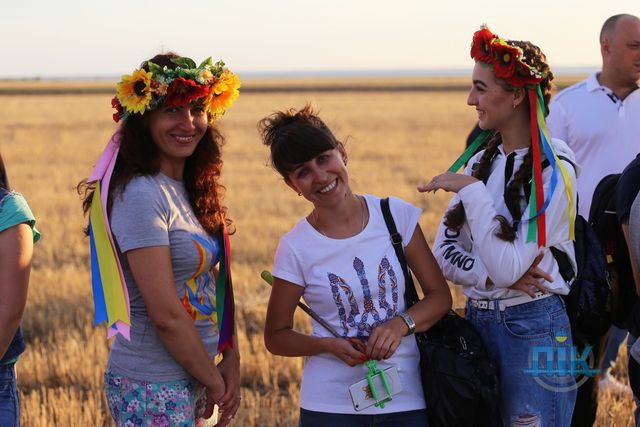 'Бумбокс' виступив на адмінмежі з Кримом - фото 264581