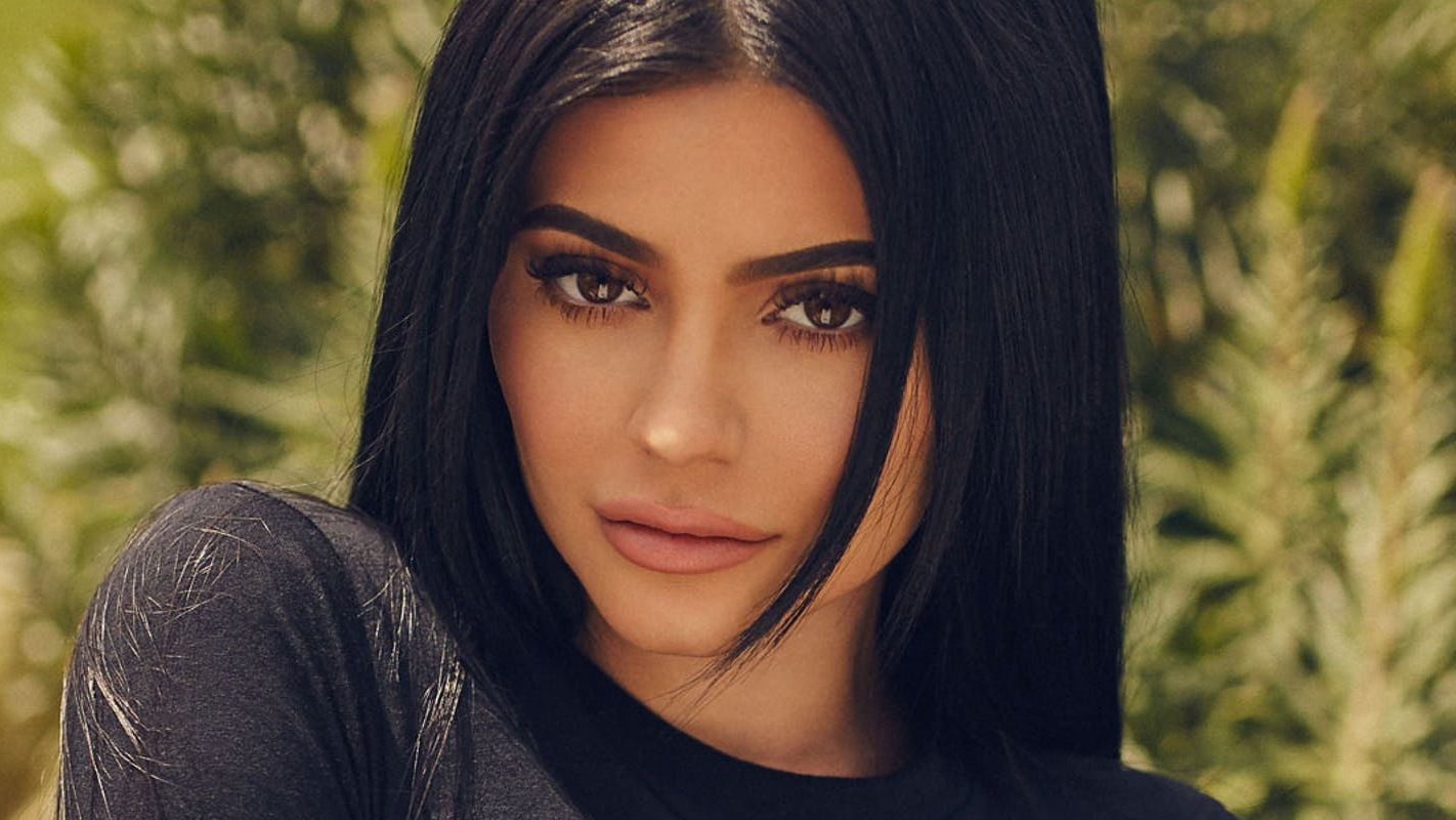 Всього за 19 годин яскраві кадри Кайлі зібрали 5,7 млн. лайків - фото 1