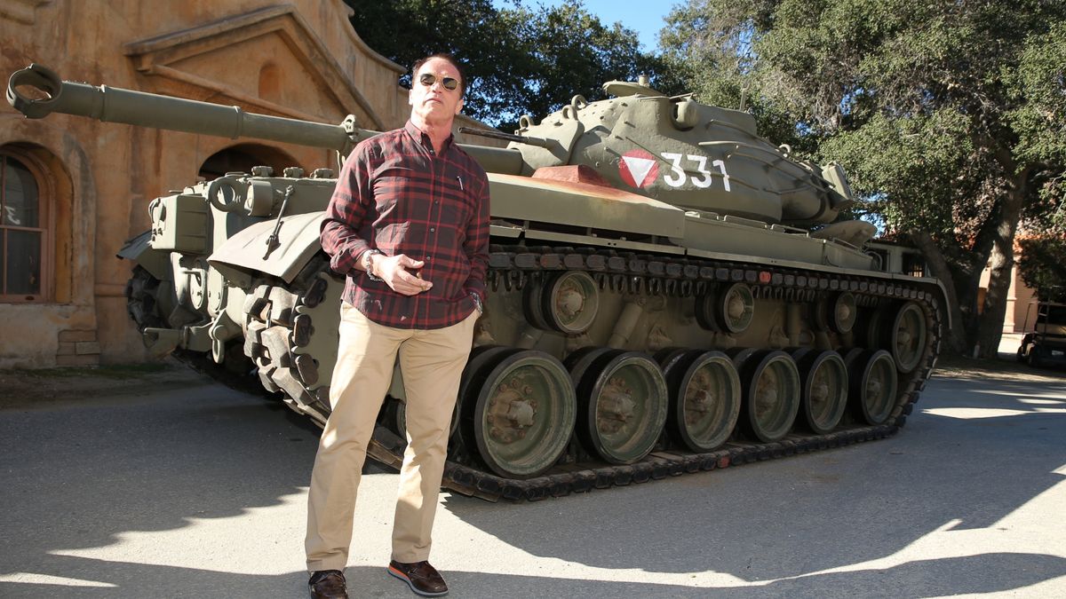Шварценегер і його танк - фото 1