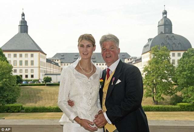 У Німеччині відбулося королівське весілля - фото 261090