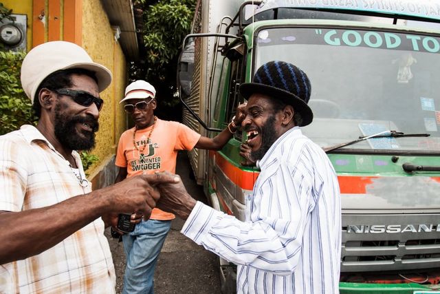 Як живуть справжні ямайські растамани - фото 259596