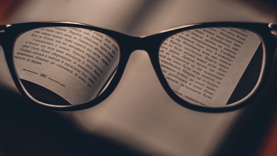 5 книг про те, як живуть письменники