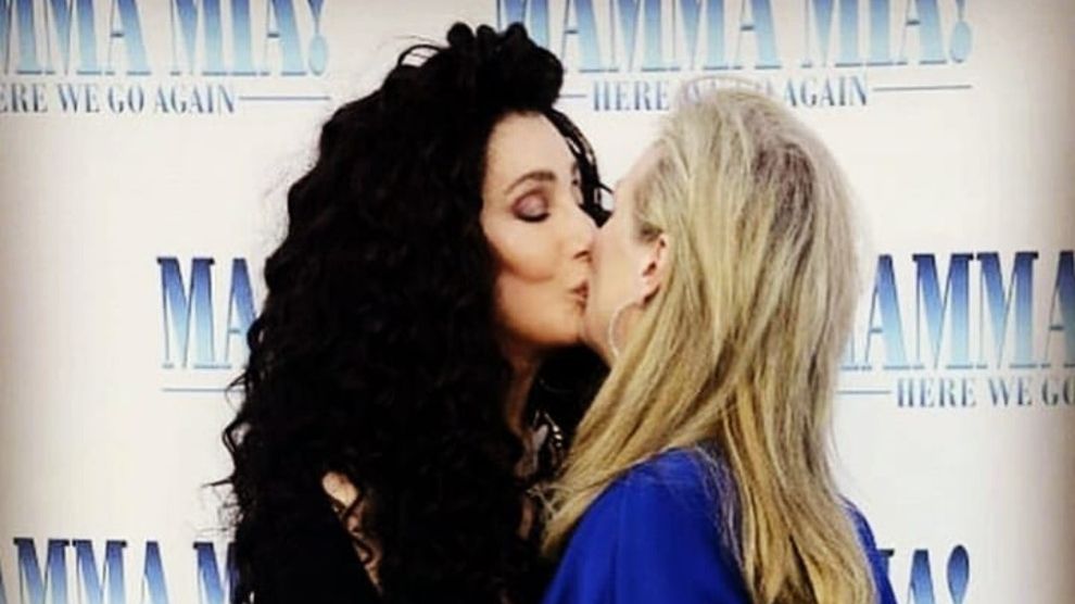 72-річна Шер шокувала публіку відвертим вбранням