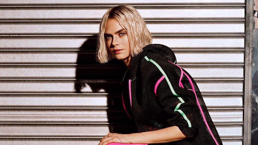 Кара Делевінь поділилася пікантним знімком