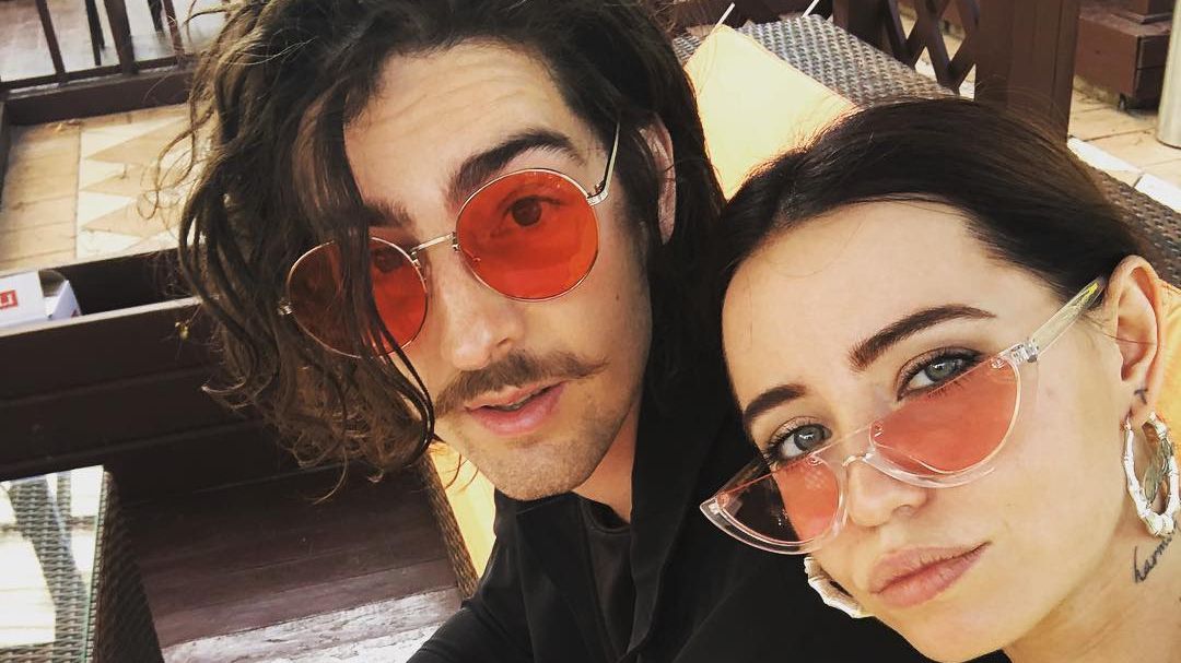 Володимир Дантес поділився ефектним фото з дружиною