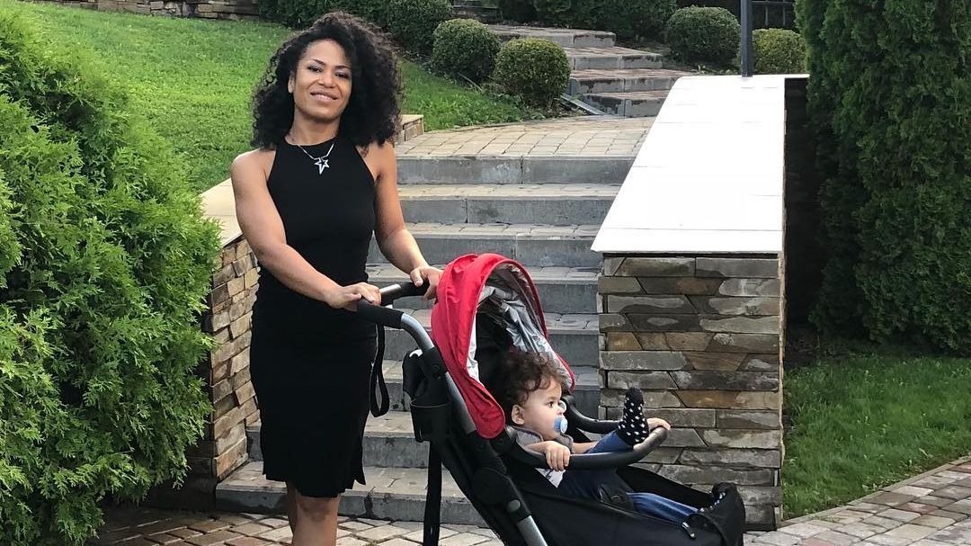 Ніколь дуже схожа на матусю - фото 1