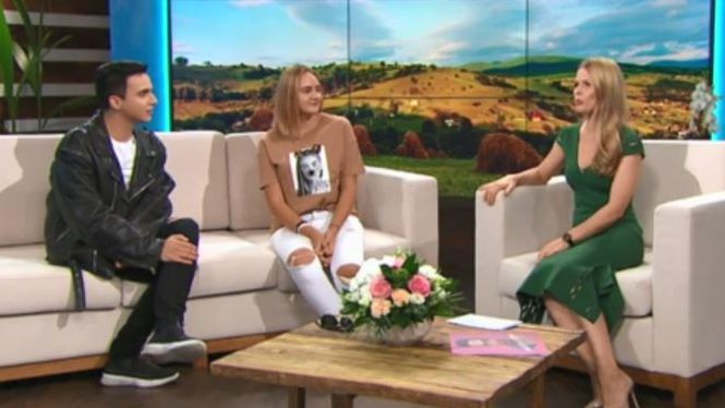 Шоу ОЛЯ 2 випуск онлайн – дивіться нову програму Фреймут