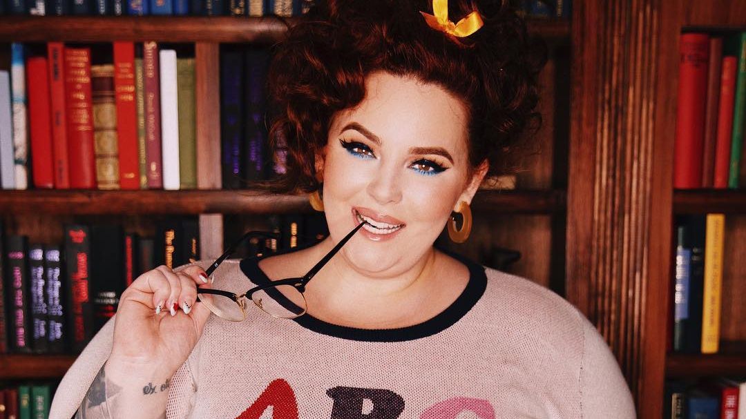 Найтовстіша модель прикрасила обкладинку глянцю