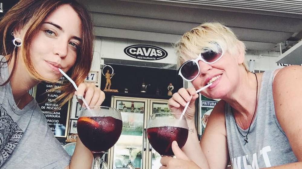 Дорофєєва зворушливо підписала кадр з матусею - фото 1