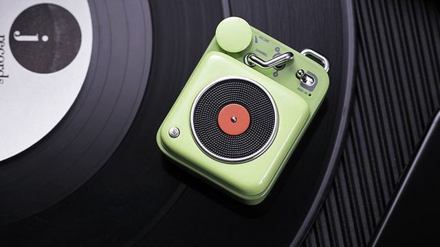 Xiaomi представила портативну ретро-колонку - фото 272135