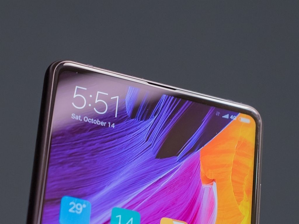 Xiaomi Mi Mix 3 покажуть цієї осені - фото 1