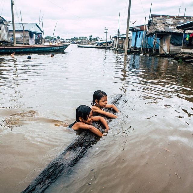 Як живуть племена в джунглях Амазонії: атмосферні фото - фото 267950