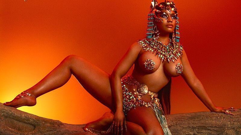 Раптово випущений альбом Нікі Мінаж став хітом продажів за добу