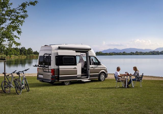 Volkswagen представив двоповерховий будинок на колесах - фото 268602