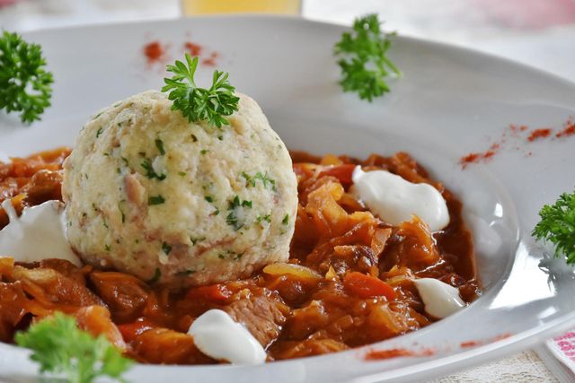 Спробуйте традиційні угорські страви - фото 271733