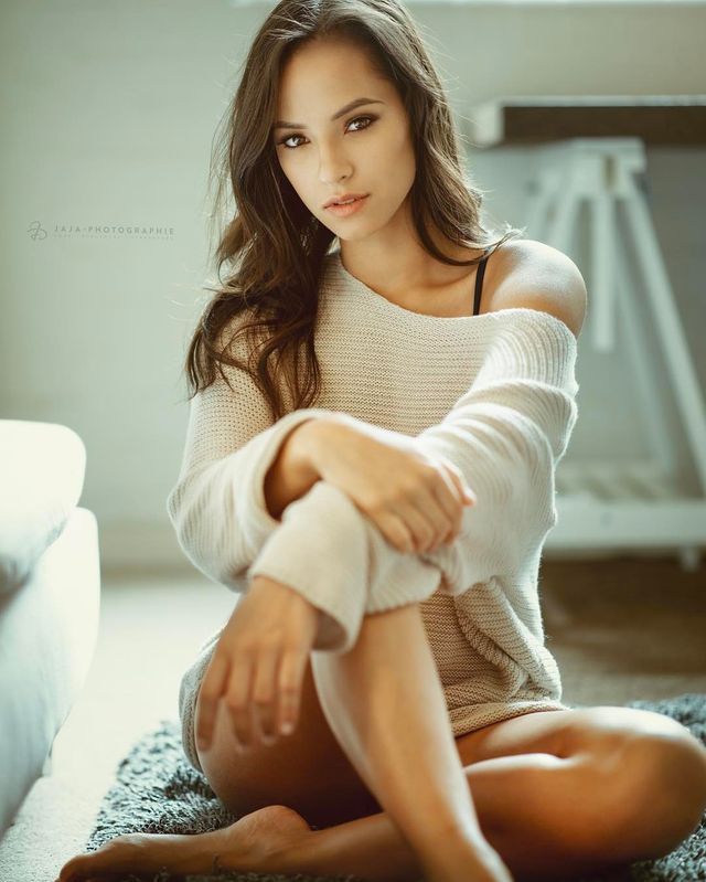 Чарівні жінки у фотографіях Жульєна Фішера - фото 267178