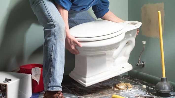 Помста року: хлопець вкрав у колишньої дівчини унітаз