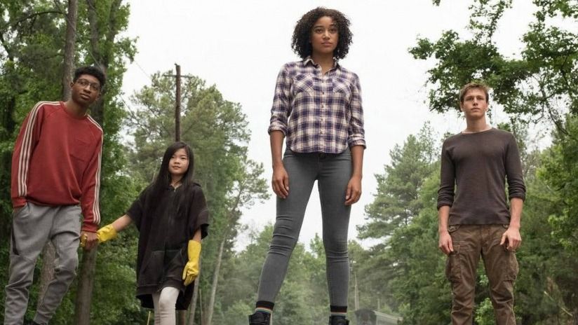 Темні уми: дивіться онлайн трейлер українською