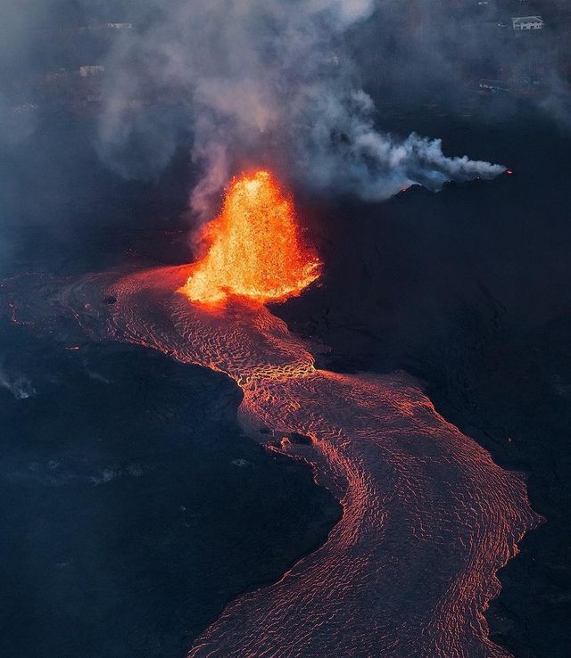 Виверження вулкану на Гаваях - фото 272316