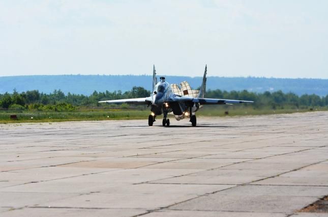 Як тренується українська авіація: ефектне відео