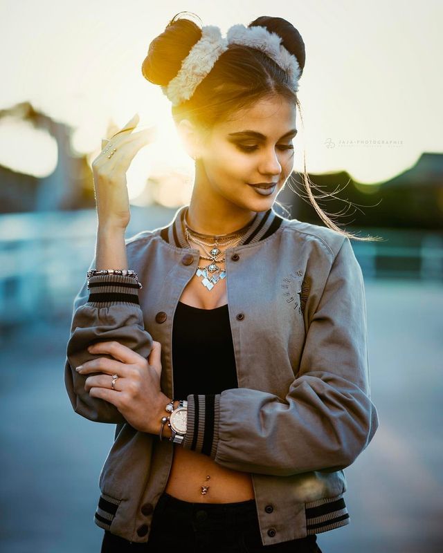 Чарівні жінки у фотографіях Жульєна Фішера - фото 267179