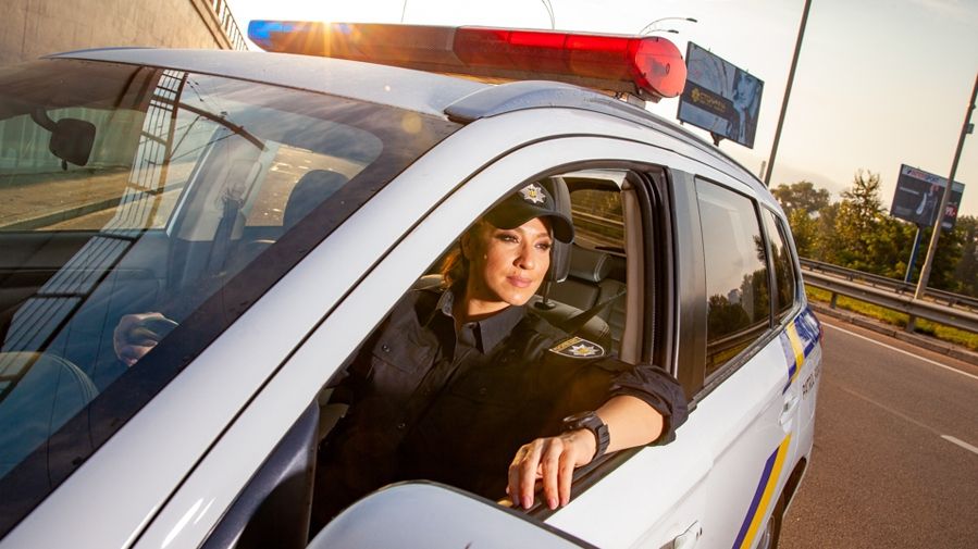 Наталка Карпа – Ти мій тип: новий кліп зірки, у якому вона стала копом