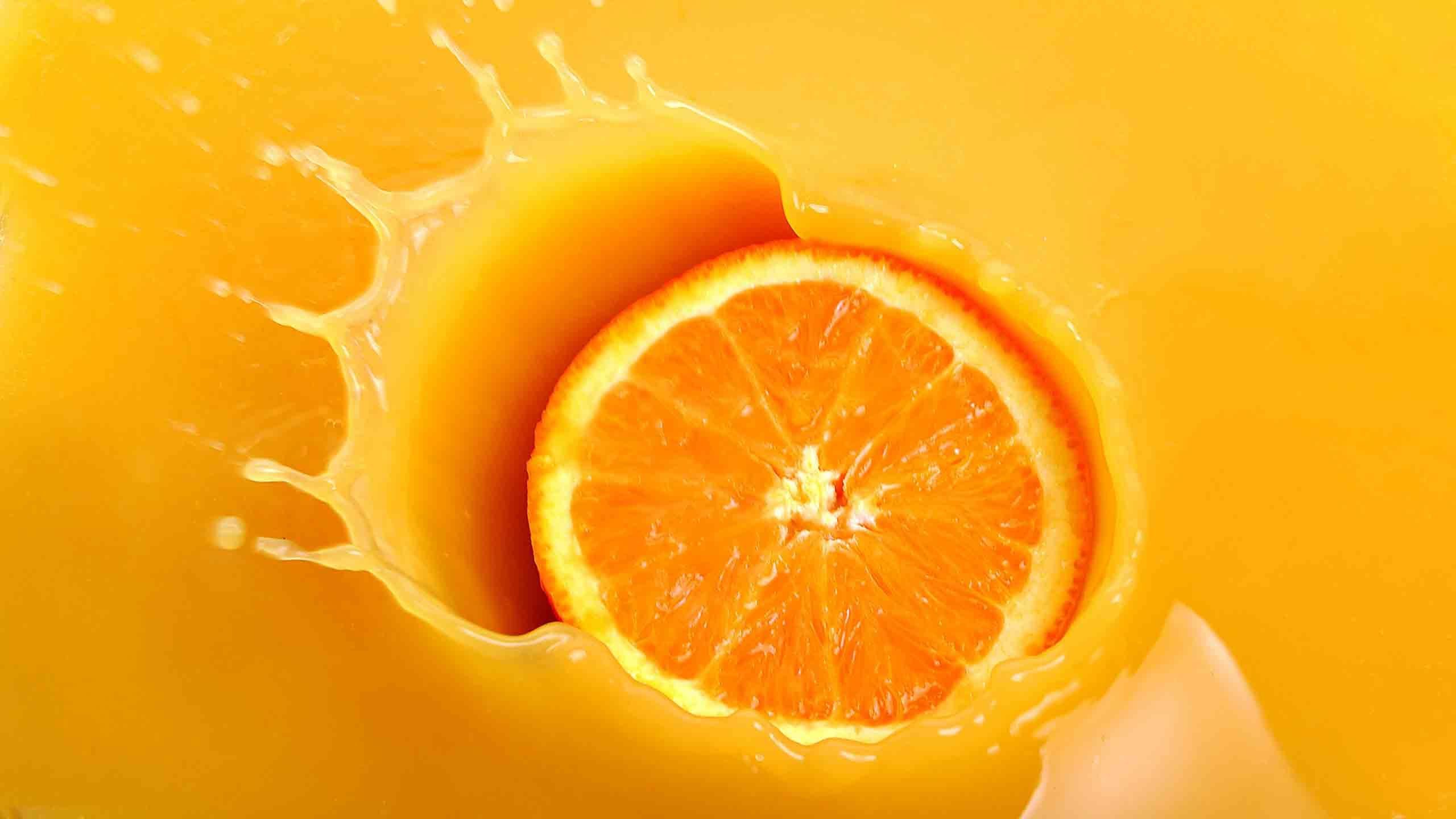 Вітамін С відіграє ключову роль у виробництві колагену - фото 1