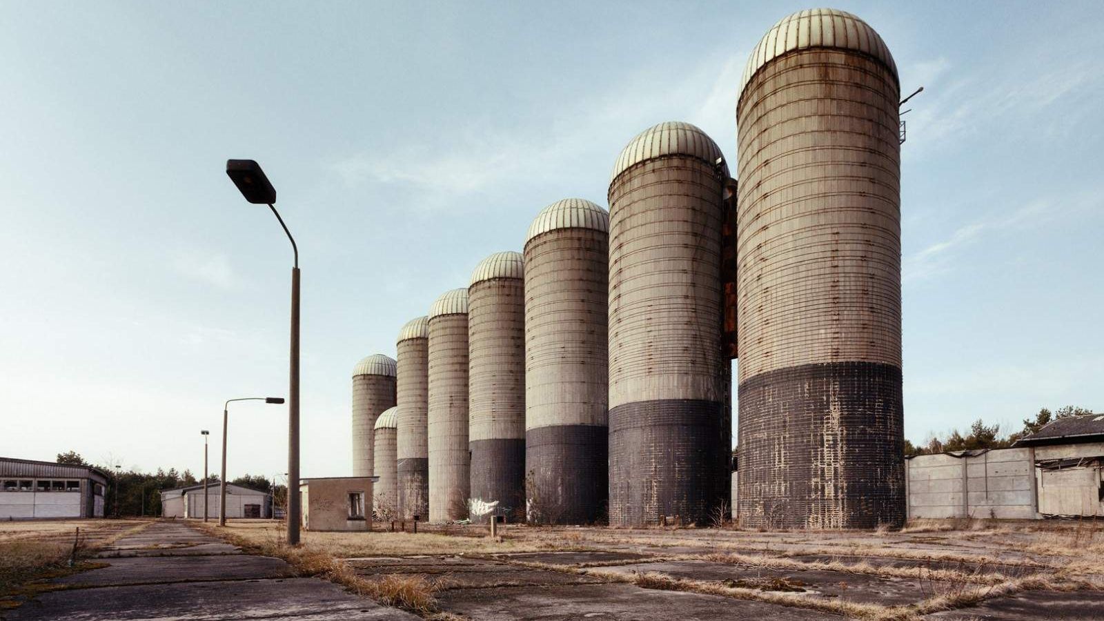 Бранденбург виглядає досить скромно на тлі промислового Берліна - фото 1