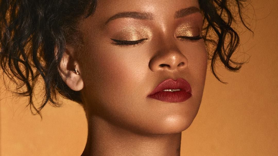 Rihanna - фото 1