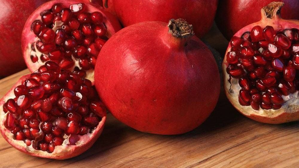 Гранат назвали найкориснішим фруктом для здоров'я серця