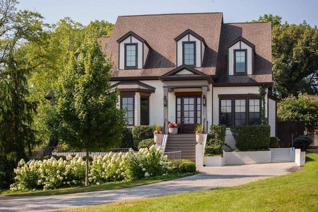 Особняк Кличка і Панеттьєрі виставили на продаж: фото - фото 269227