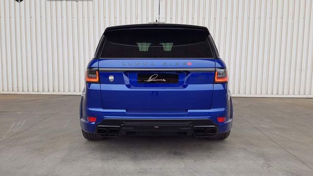 Автомобіль отримує перероблений передній бампер з інтегрованими подвійними смугами - фото 270254