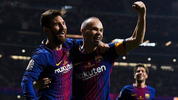 Найтитулованішим футболістом у світі є бразилець Дані Алвес - фото 1