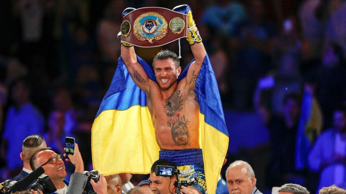 Василь Ломаченко (11-1, 9 КО) проведе наступний бій 1 грудня - фото 1