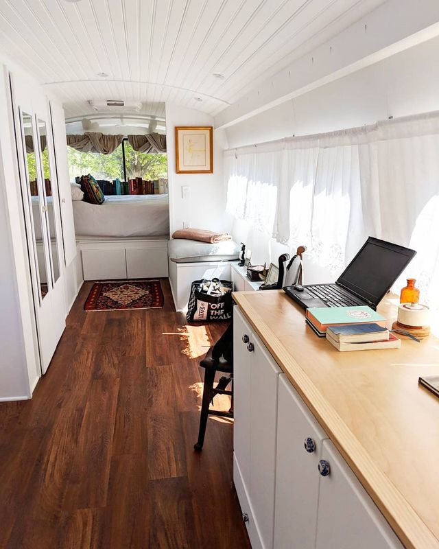 Раритетний автобус GMC 1966 у новому житті - фото 267115