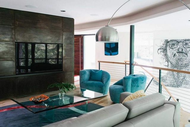 Так виглядає незвичайний круглий будинок у США- фото 273441