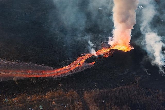 Виверження вулкану на Гаваях - фото 272314