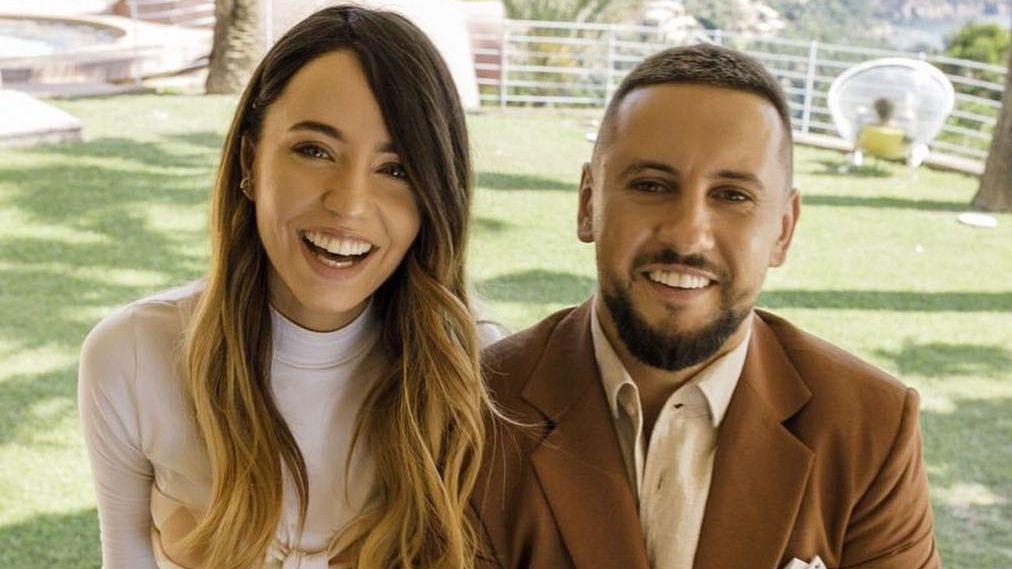 Надя Дорофєєва поділилася оригінальним знімком з MONATIK'ом