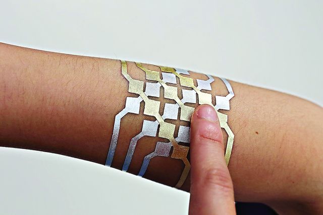 Е-skin може переноситися на тіло людини - фото 268067