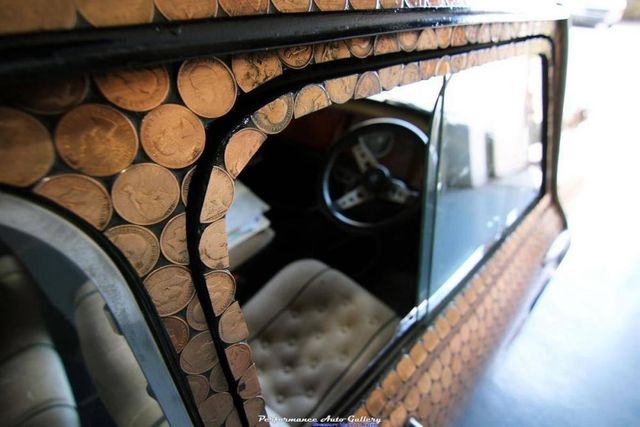 У США продають унікальне авто The Beatles- фото 270591