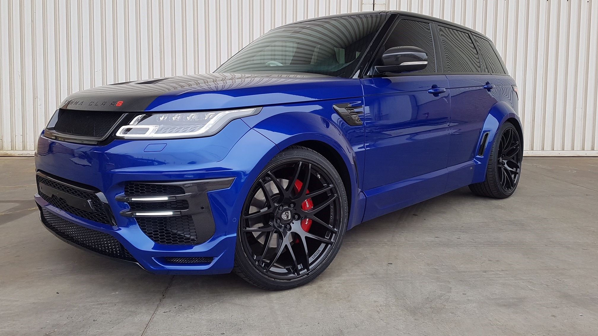 Завершальним штрихом стали написи Lumma на авто спереду і ззаду - фото 1