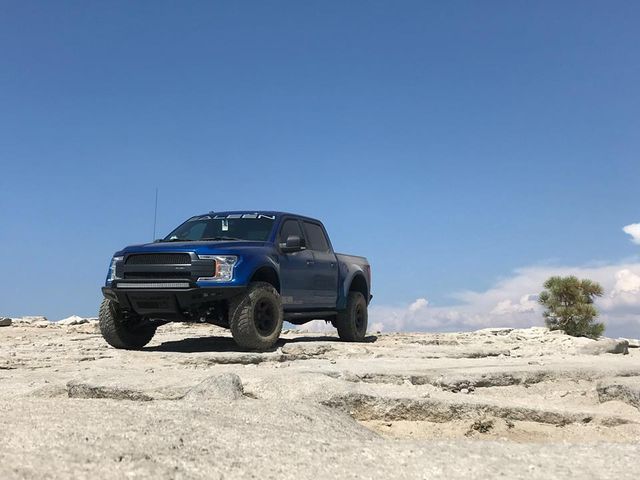 Пікап Saleen Sportruck XR - фото 269070