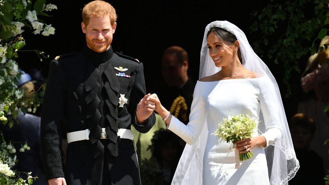 Стало відомо, що буде з весільною сукнею Меган Маркл