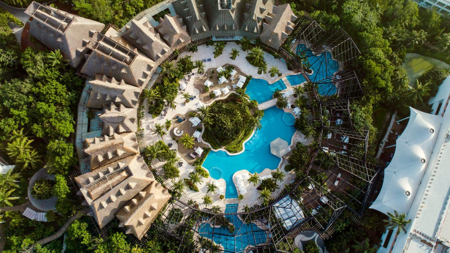 Робота мрії: у Мексиці будуть платити шалені гроші за відпочинок