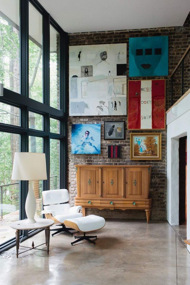 Так виглядає незвичайний круглий будинок у США- фото 273445