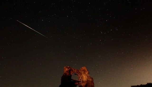 Вражаючі кадри зорепаду - фото 269593