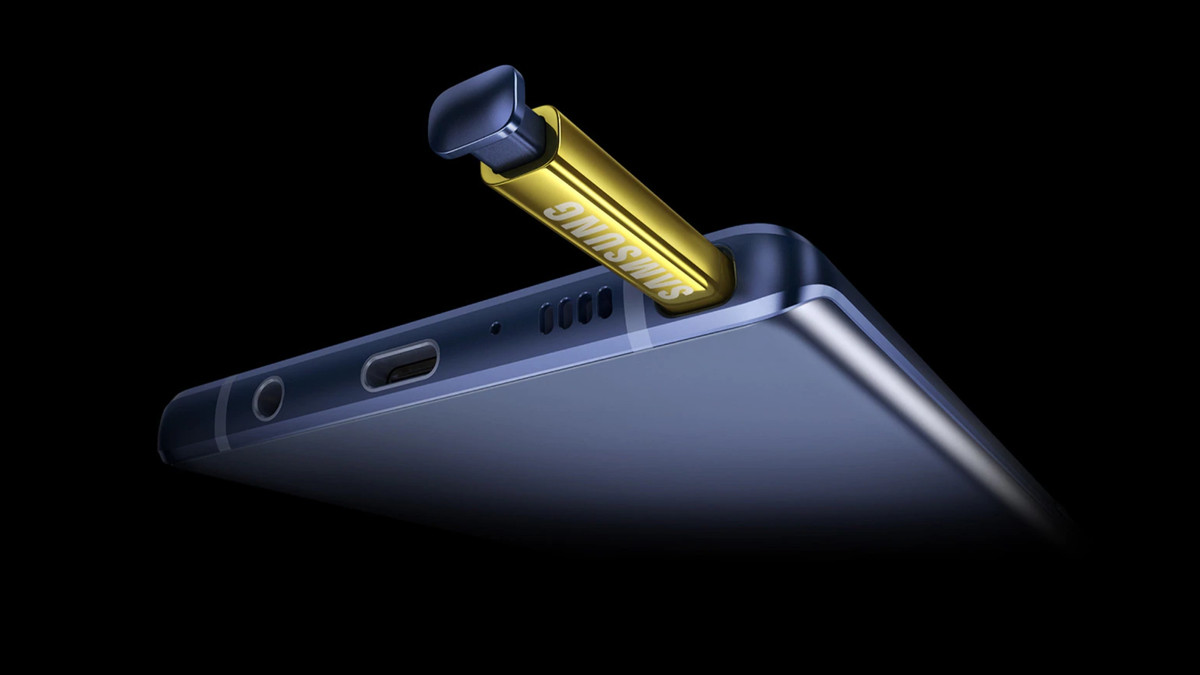 Samsung Galaxy Note9 ще краще захищений від вологи - фото 1
