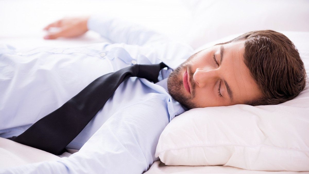 Сон на животі більшість експертів називають найгіршим варіантом - фото 1